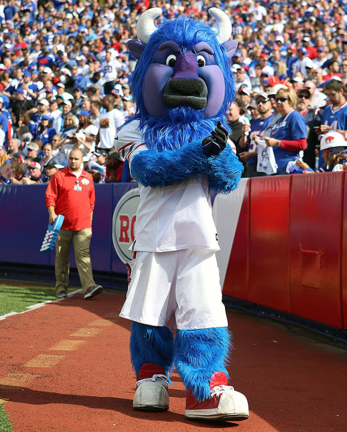 Buffalo-Bills-mascot-Billy-Buffalo.jpg